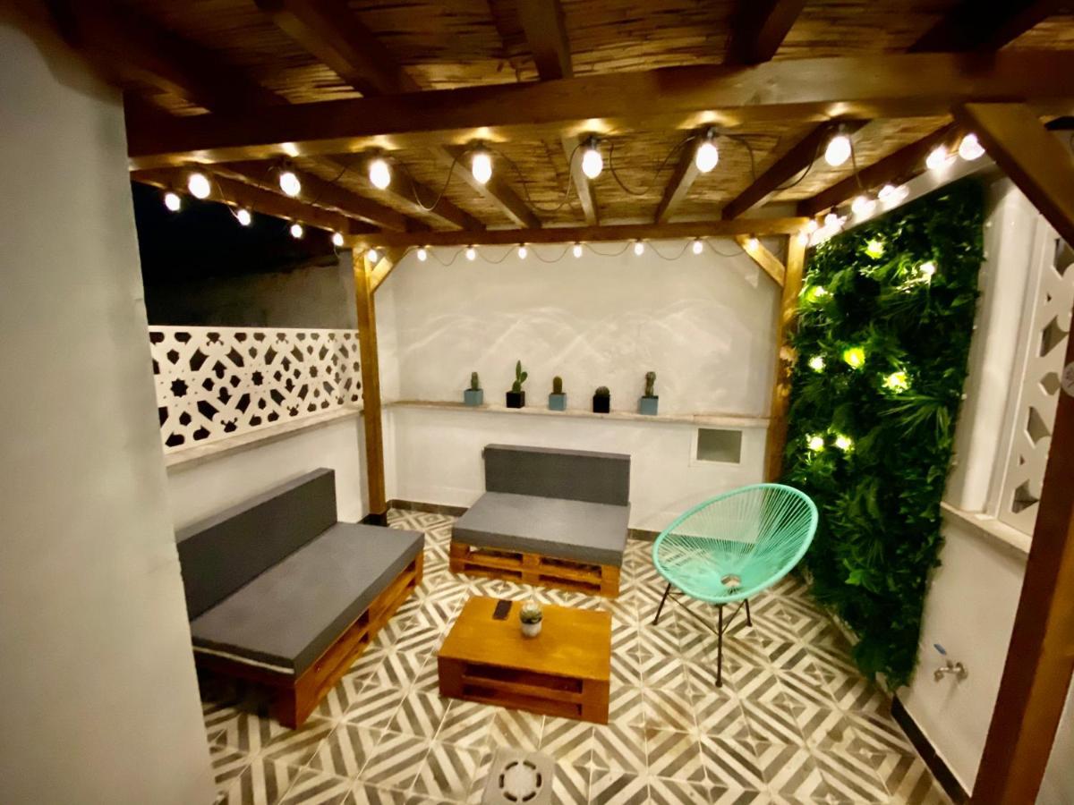 Precioso Atico Con Terraza En El Centro De Madrid Amazing Penthouse In Madrid Center Lägenhet Exteriör bild